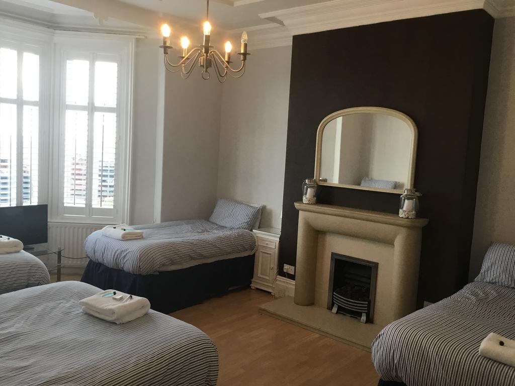 Cara Guesthouse Whitley Bay Εξωτερικό φωτογραφία