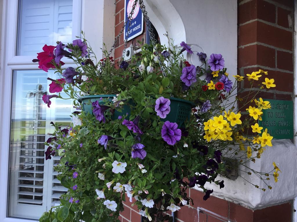 Cara Guesthouse Whitley Bay Εξωτερικό φωτογραφία