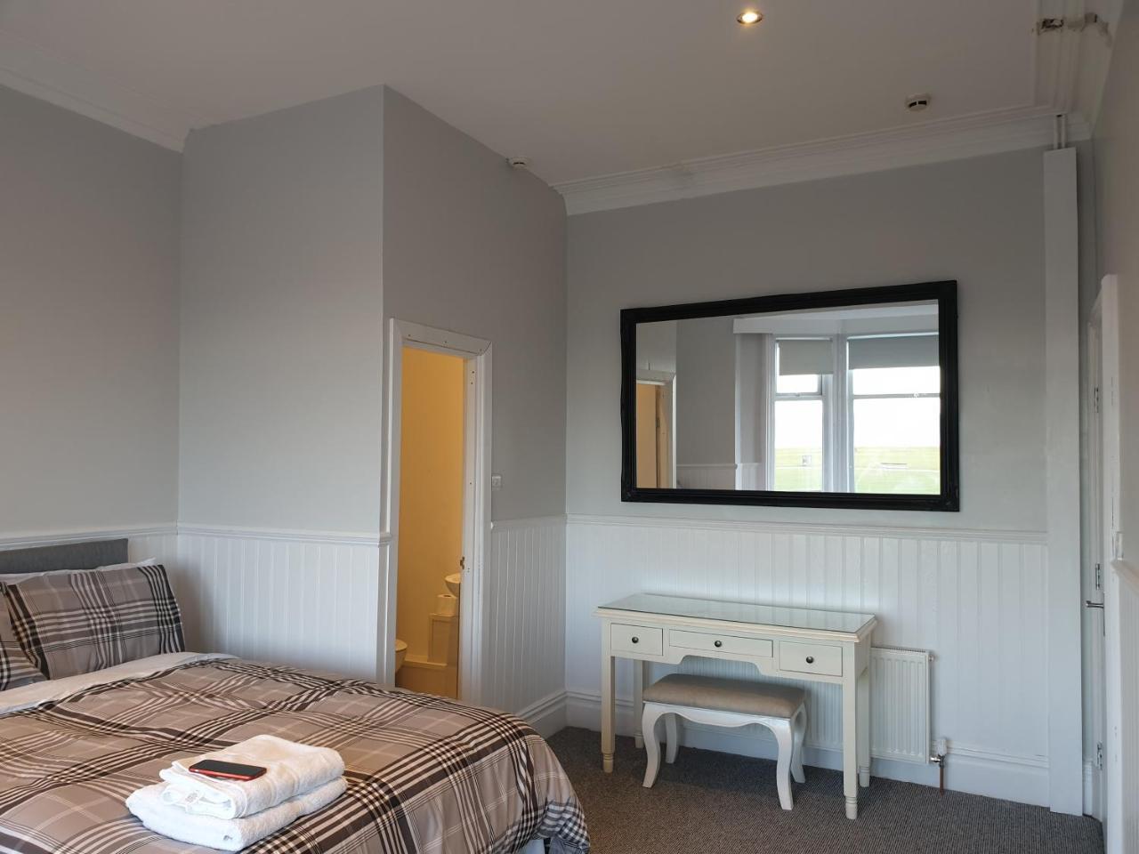 Cara Guesthouse Whitley Bay Εξωτερικό φωτογραφία